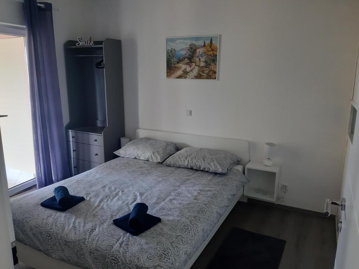 Natasa Apartments Krk Vrh  Eksteriør bilde